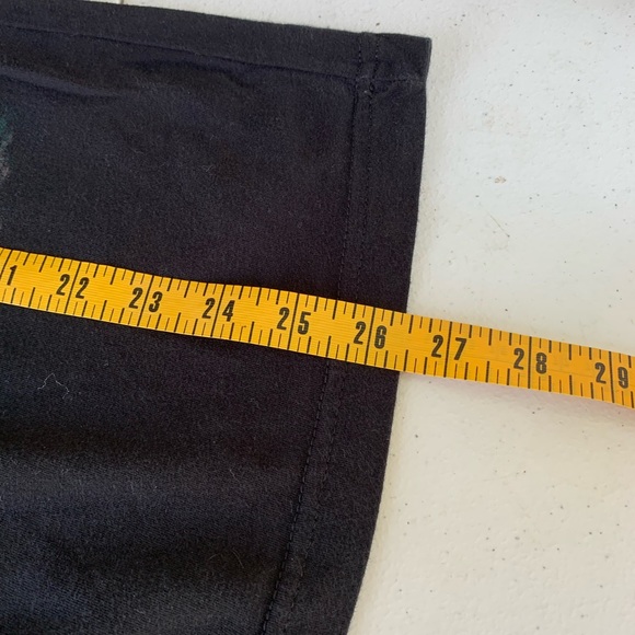 AR's One Spectacular Night concert tee size Medium. - Picture 5 of 6